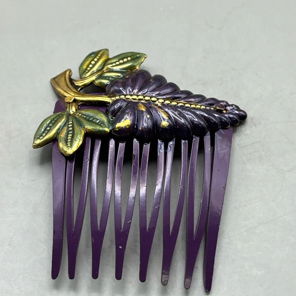 Elegant Vintage Accessory Set - Gold, Purple, Red -Retro Collectible